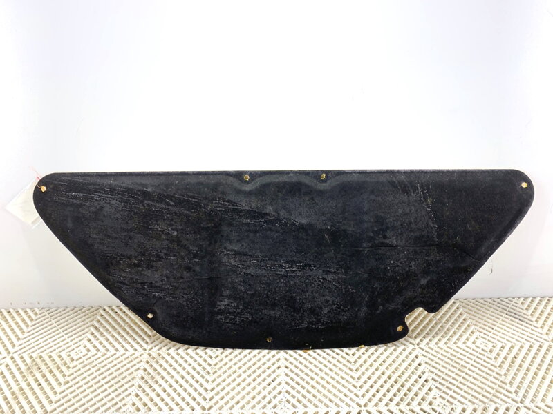 Odhlučnenie kapoty Lexus LBX (_AYH1_, _AYA1_) 2023 -