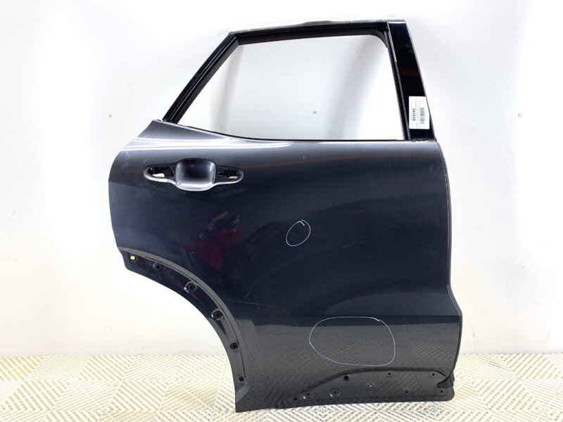 Dvere pravé zadné 1L1 Lexus LBX (_AYH1_, _AYA1_) 2023 - 1L1