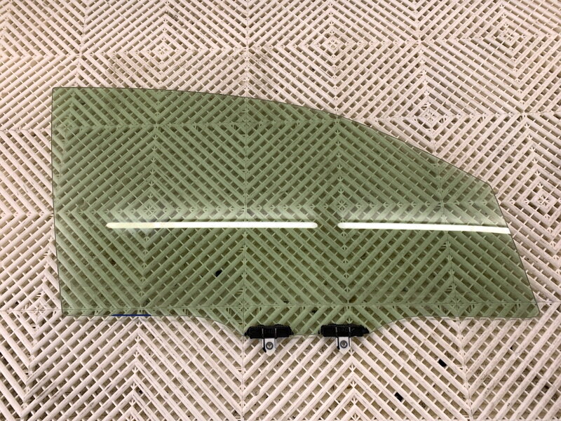 Okno pravé predné Lexus LBX (_AYH1_, _AYA1_) 2023 -