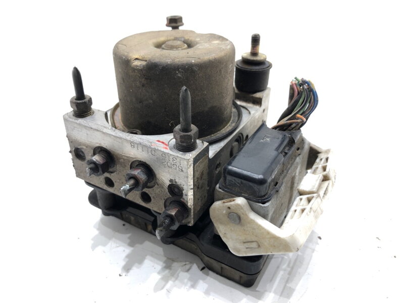 Čerpadlo Suzuki Grand Vitara I (FT, HT) 1998 - 2006 65D2