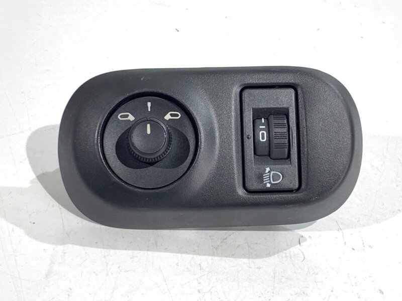Prepínač regulácie zrkadiel Citroen C4 Cactus 2014 - 2022 96673722ZD