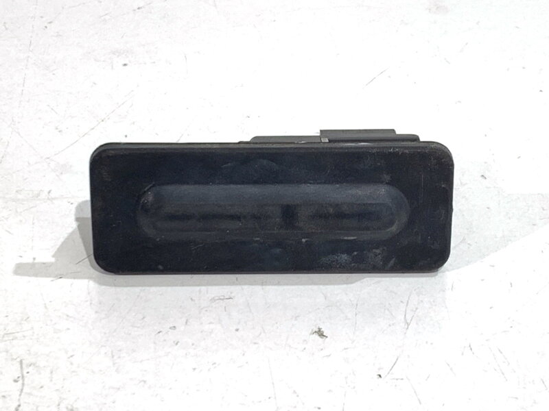 Kľučka veka batožinového priestoru zadná Citroen C4 Cactus 2014 - 2022 9827560380