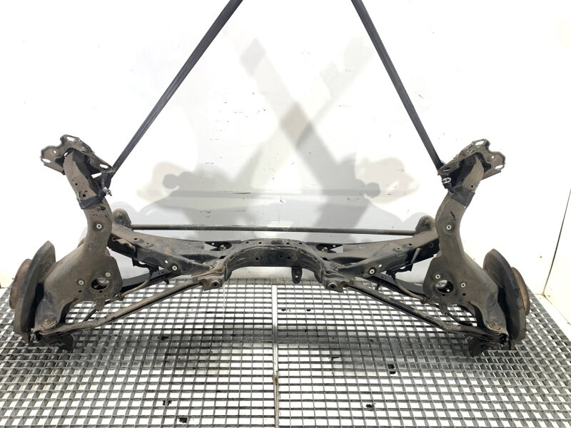 Výstuha zadná BMW X1 (F48) 2014 - 2022