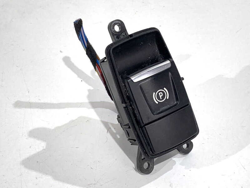 Páka ručnej brzdy BMW X1 (F48) 2014 - 2022 6822523