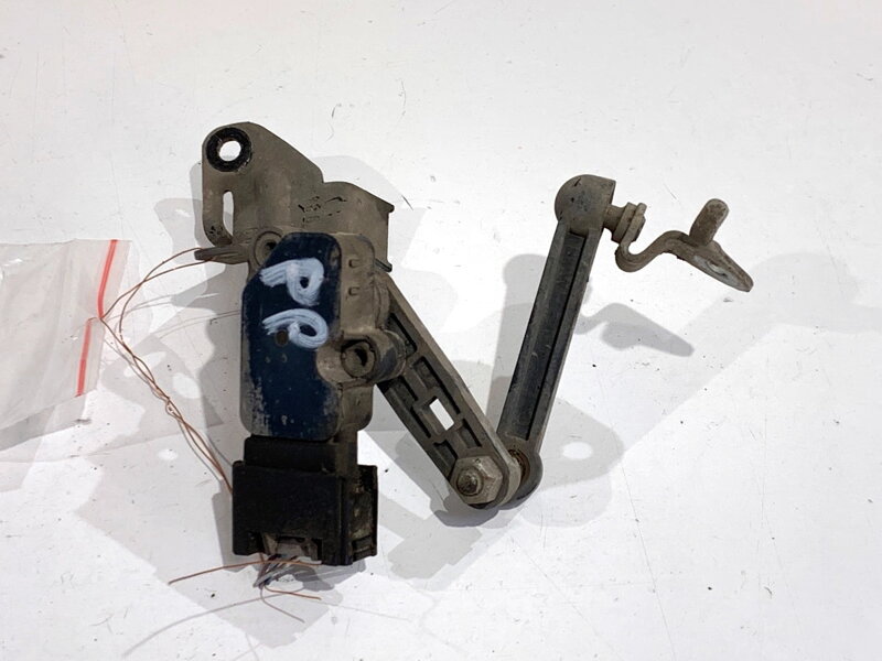 Snímač náklonu xenón pravý predný BMW X1 (F48) 2014 - 2022 6870200