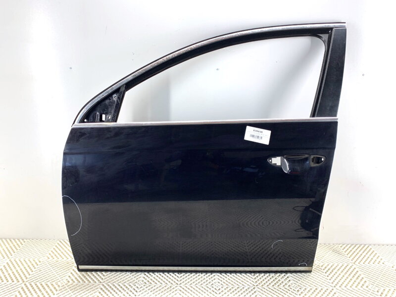 Dvere ľavé predné LC9X VW Passat B7 Variant (365) 2010 - 2015 LC9X