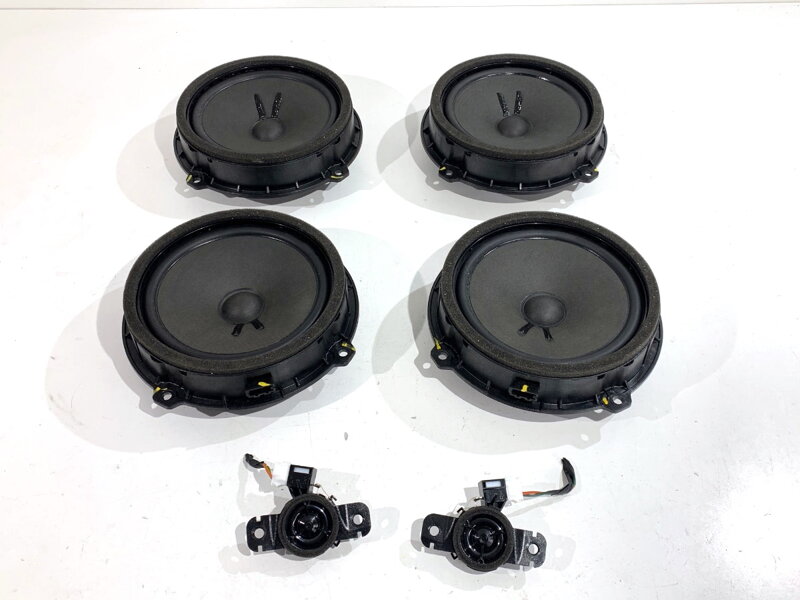 Reproduktory sada KIA Xceed (CD) 2019 - 2022 96330-J7000 96310-J7000