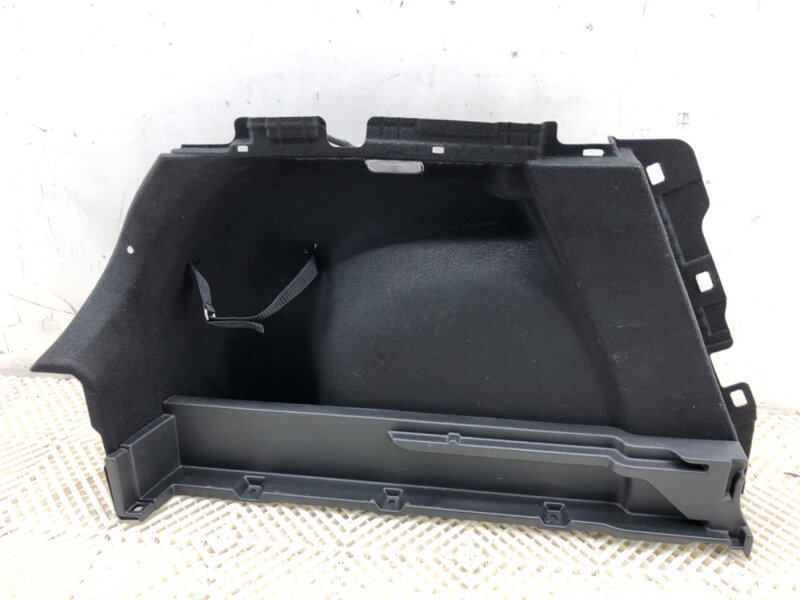 Tapacír kufra ľavý KIA Xceed (CD) 2019 - 2022 85730-J7700WK