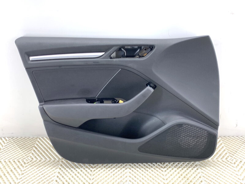Tapacír dverí ľavý predný Audi A3 Limousine (8VS, 8VM) 2013 - 2022 8V5867105