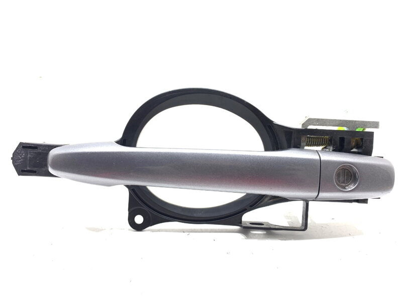 Kľučka vonkajšia ľavá predná Mitsubishi Outlander III (GG_W, GF_W, ZJ, ZL, ZK) 2010 - 2022