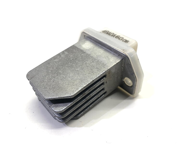 Odpor ventilátora / ventilátory vzduchu Nissan Pulsar Liftback (C13) 2012 - 2022