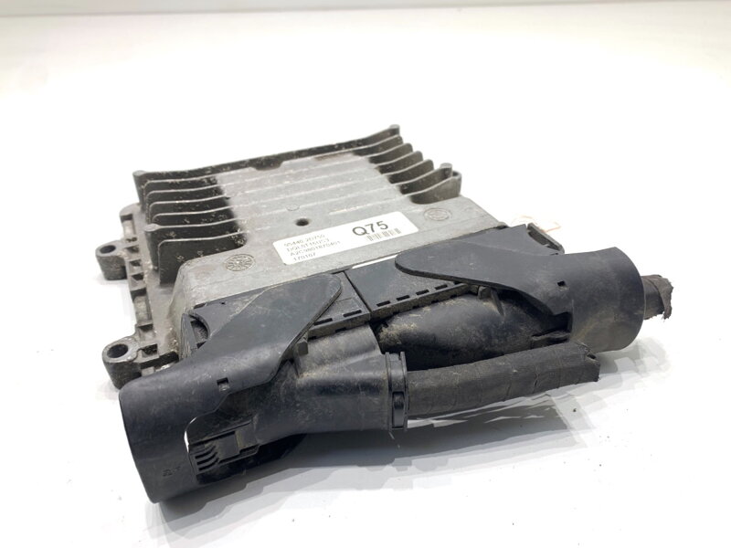 Riadiaca jednotka motora KIA Sportage IV (QL, QLE) 2015 - 2022 95440-2D750