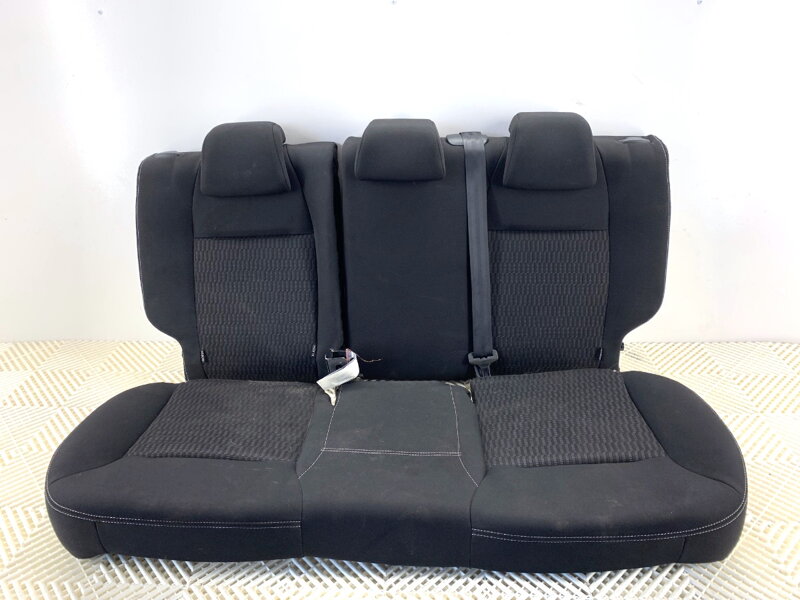 Lavica / sedačka druhý RAD Peugeot 208 I (CA_, CC_) 2012 - 2022