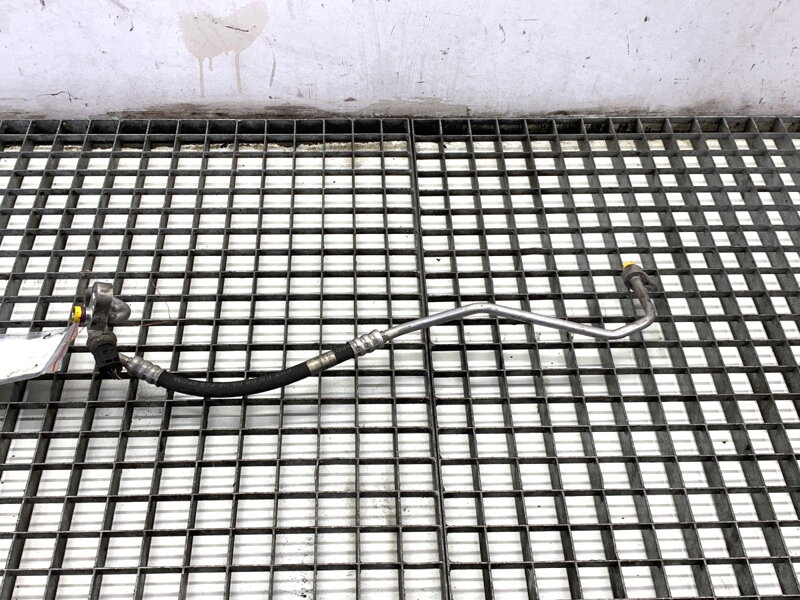 Hadica klimatizácie BMW X6 (E71, E72) 2007 - 2014 6945726