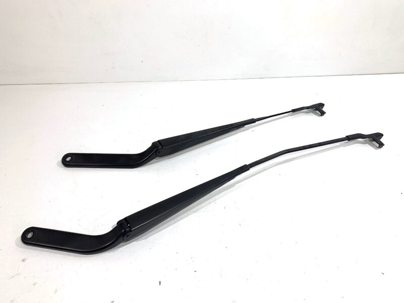 Stierač sada predný BMW X6 (E71, E72) 2007 - 2014 7153736 7153739