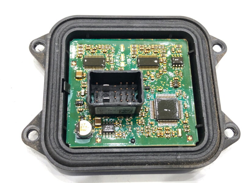 Modul natáčania / riadenia svetla BMW X6 (E71, E72) 2007 - 2014 7189311