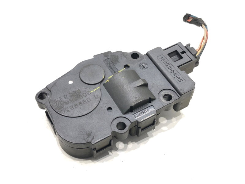 Motor radiátora kúrenia BMW X6 (E71, E72) 2007 - 2014 9298880
