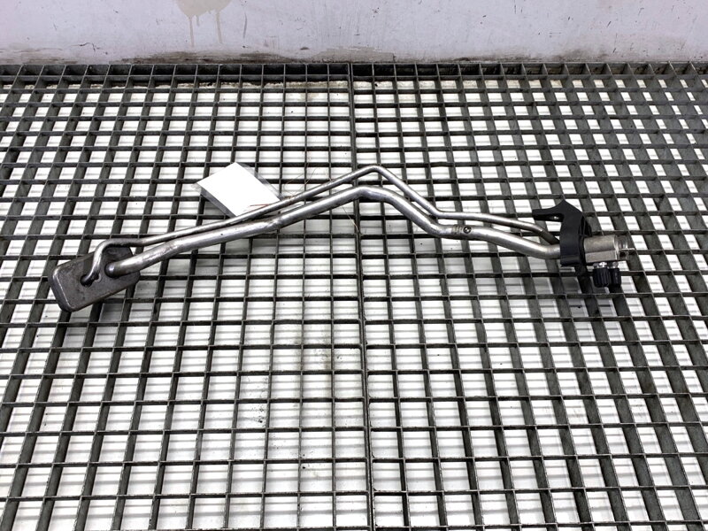 Hadica klimatizácie BMW X6 (E71, E72) 2007 - 2014 6945725