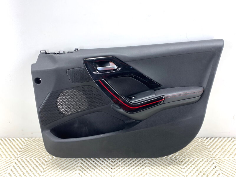 Tapacír dverí pravý predný Peugeot 2008 I (CU_) 2013 - 2022