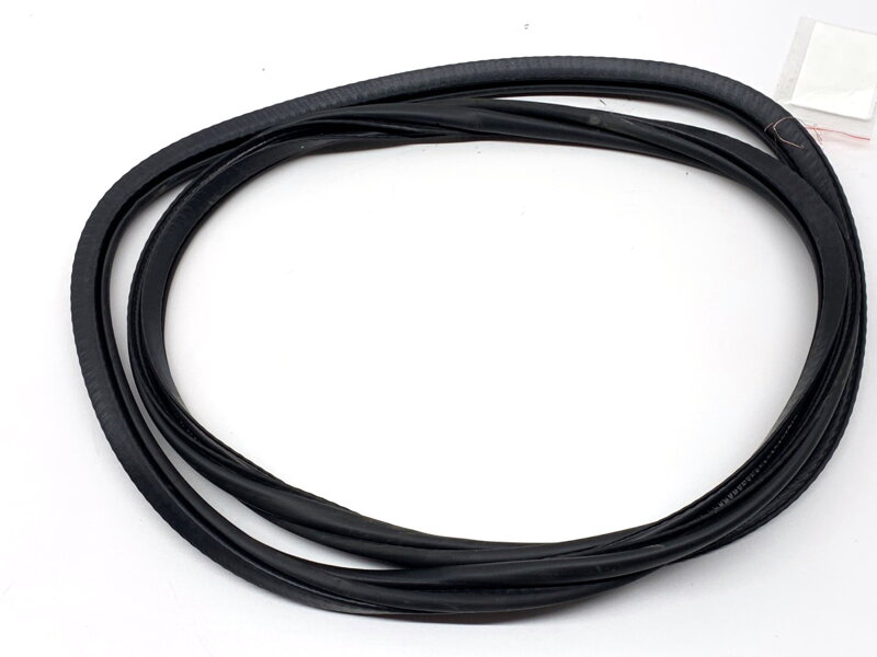 Tesnenie dverí zadné pravé Volvo S90 II (234) 2016 - 2022 31371590