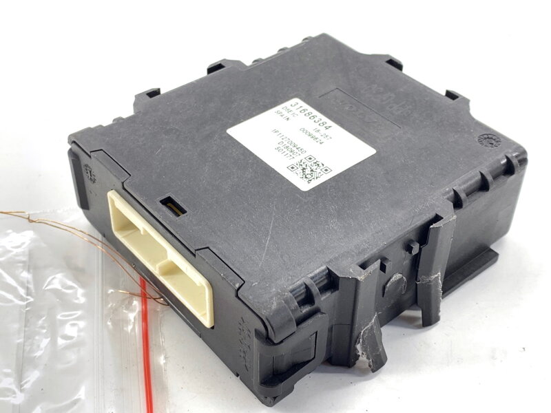 Riadiaca jednotka prevodovky prevodov Volvo S90 II (234) 2016 - 2022 31686384