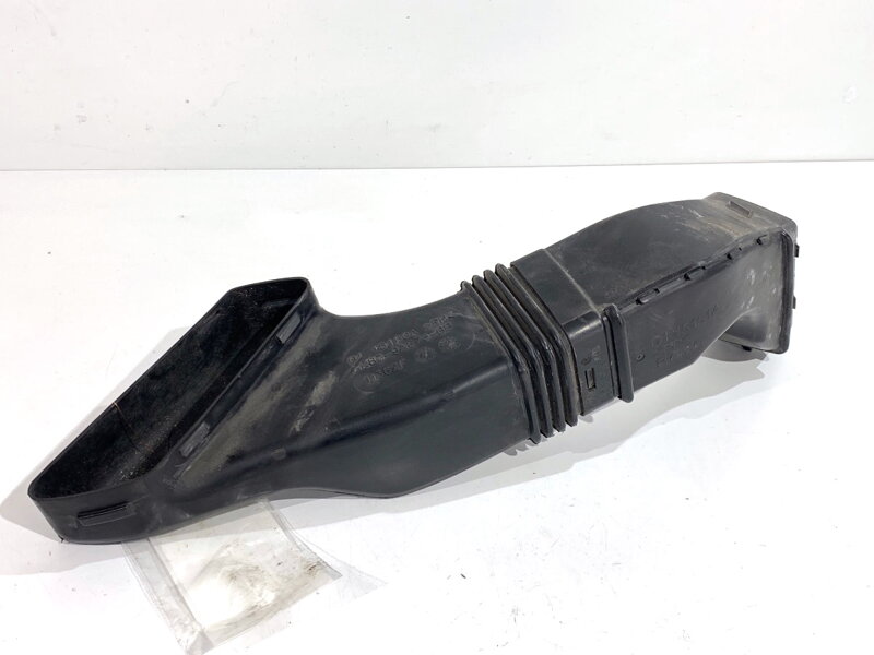 Vzduchové potrubie Jaguar F-pace (X761) 2015 - 2022 GX73-9A675-FB HK83-9A675-BB