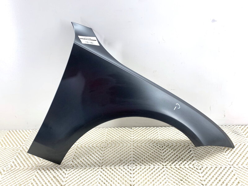 Blatník pravý predný Audi A7 Sportback (4GA, 4GF) 2010 - 2018 LX7A