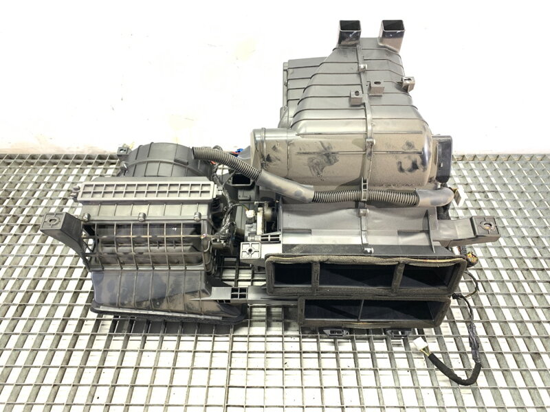Radiátor kúrenia kompletná kombajn Hyundai I20 II (GB, IB) 2014 - 2022 97200-C8210