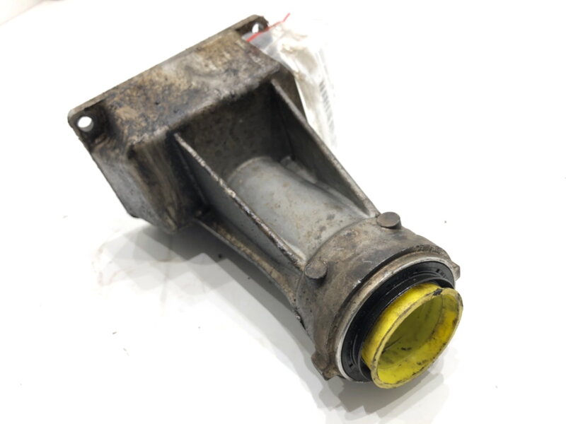 Podpera półosi prawej BMW X6 (E71, E72) 2007 - 2014 7552542