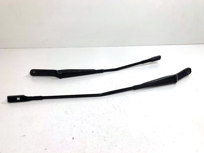 Stierač sada predný Audi A7 Sportback (4GA, 4GF) 2010 - 2018 4G1955407D 4G1955408D