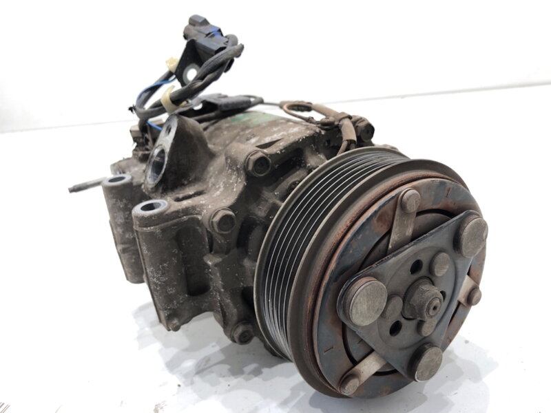 Kompresor klimatizácie Honda Civic IX Sedan (FB) 2011 - 2022 TRSE09