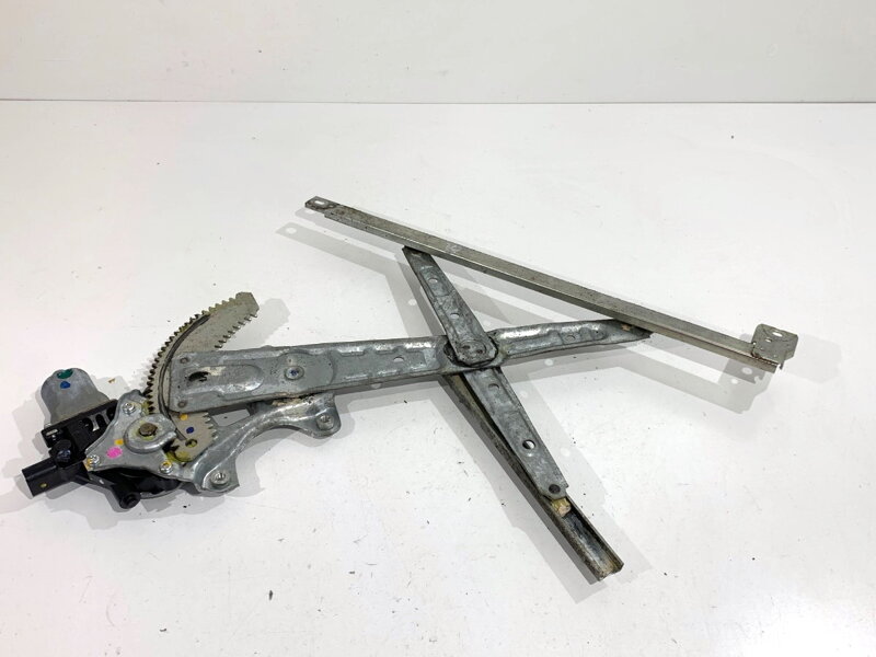 Sťahovačka okna ľavá predná Honda Civic IX Sedan (FB) 2011 - 2022