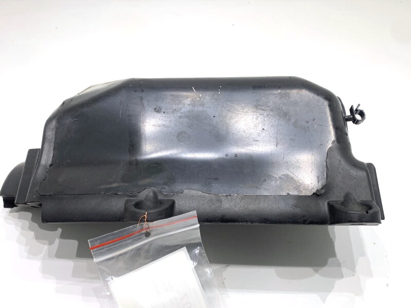 Kryt kompresora Volvo S90 II (234) 2016 - 2022