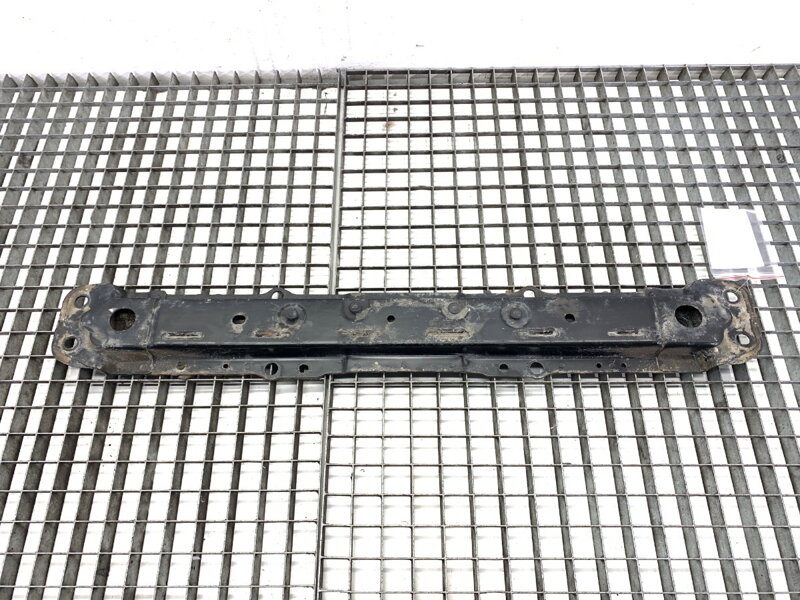 Výstuha konzola spodok / spodná časť Audi Q8 (4MN) 2018 - 2022 4M0801387F