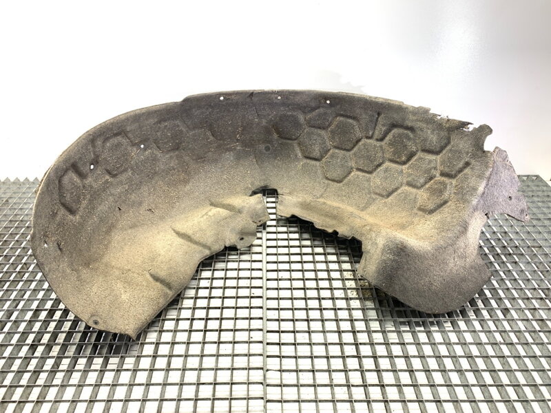 Podblatník ľavý zadný Audi Q8 (4MN) 2018 - 2022