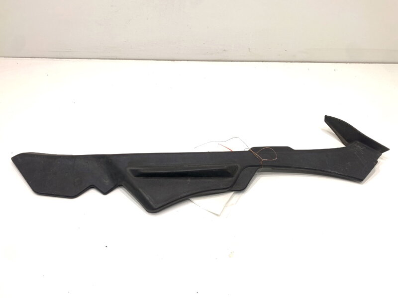 Volant vzduchu Audi A7 Sportback (4GA, 4GF) 2010 - 2018 4G8805286D