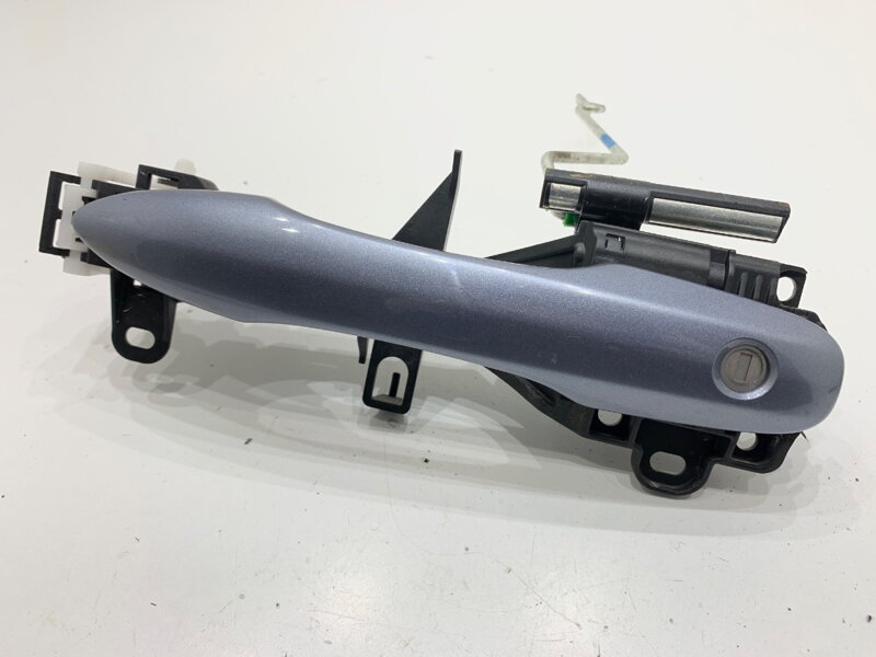 Kľučka vonkajšia ľavá predná Toyota Corolla Sedan (_E21_) 2019 - 2022