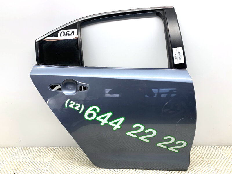 Dvere pravé zadné 1K3 Toyota Corolla Sedan (_E21_) 2019 - 2022