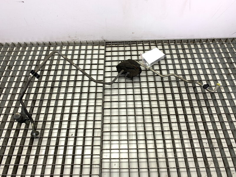 Hadica klimatizácie Volvo V70 III (135) 2007 - 2016