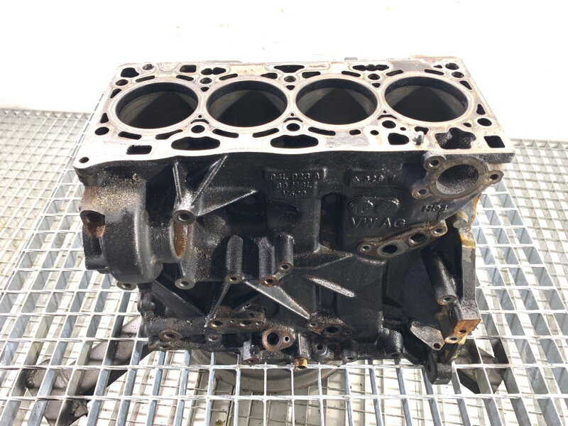 Blok motora Audi A3 Limousine (8VS, 8VM) 2013 - 2022 CRK