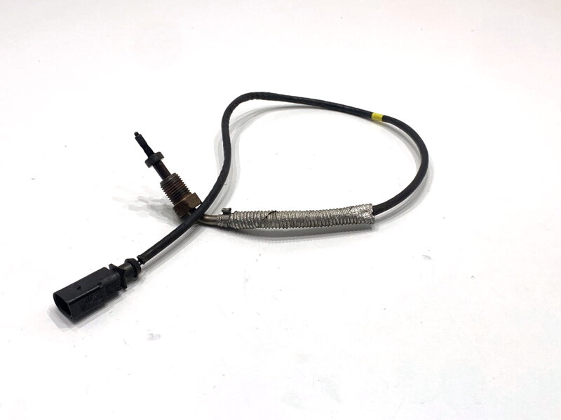 Snímač teploty spalín Audi A3 Limousine (8VS, 8VM) 2013 - 2022 04L906088AR