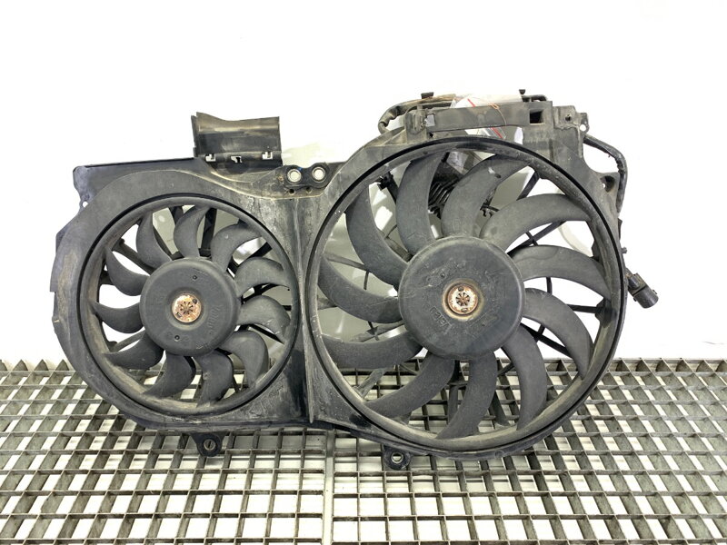 Ventilátor chladiča Audi A4 B6 (8E2) 2000 - 2005