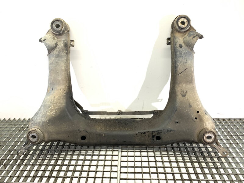 Výstuha POD motor Audi A4 B6 (8E2) 2000 - 2005