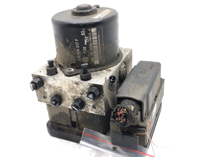 Čerpadlo Seat Leon (1M1) 1999 - 2006 1J0614517F