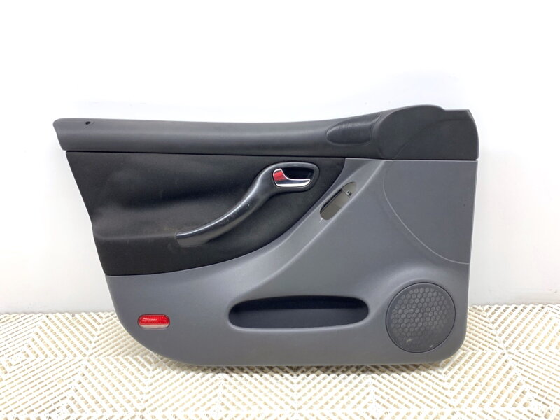 Tapacír dverí ľavý predný Seat Leon (1M1) 1999 - 2006