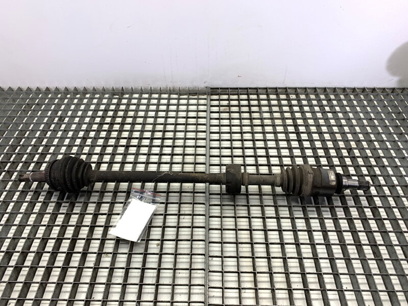 Poloos pravá predná Toyota Yaris (_P1_) 1999 - 2005