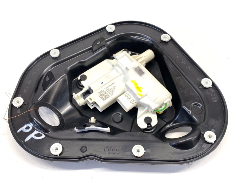 Doťahovanie dvere pravé predné Audi A6 C8 Avant (4A5) 2018 - 2022 4N0837060