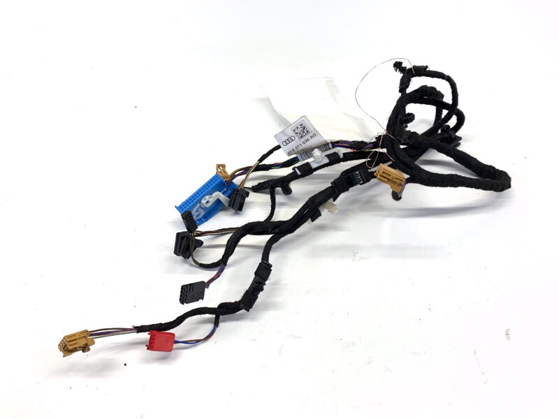 Kabeláž tapacíru dvere predná pravá Audi A6 C8 Avant (4A5) 2018 - 2022 4K8971036AG