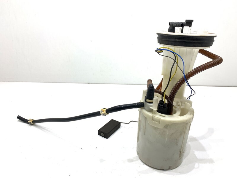 Palivové čerpadlo Audi A4 B6 (8E2) 2000 - 2005