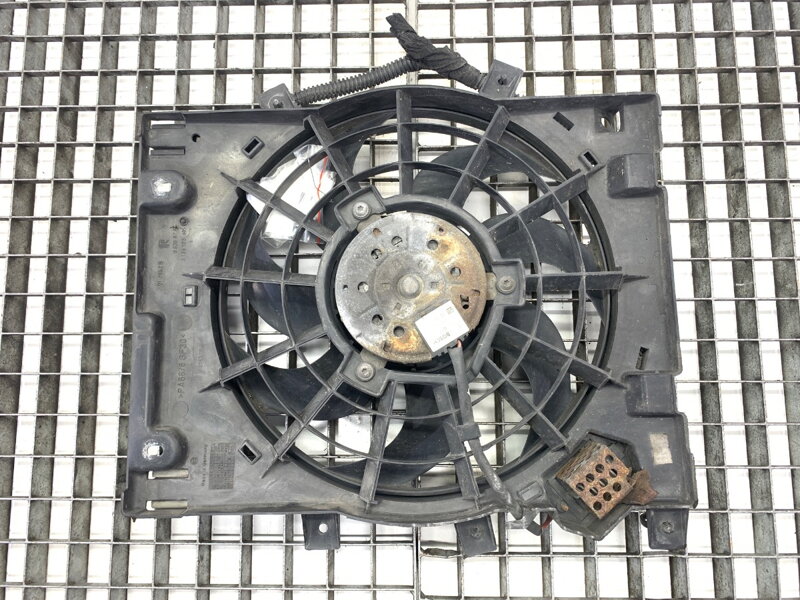 Ventilátor klimatizácie Opel Astra H Kombi (A04) 2004 - 2014 13132559